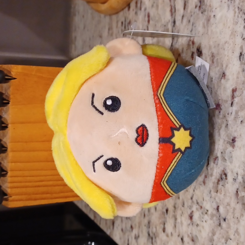 3 for $10 NWT Hallmark Marvel Captain Marvel Fluffball.